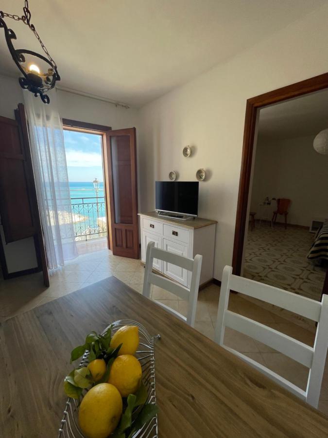 Appartamento L'Agnuni Кастелламмаре-дель-Гольфо Екстер'єр фото